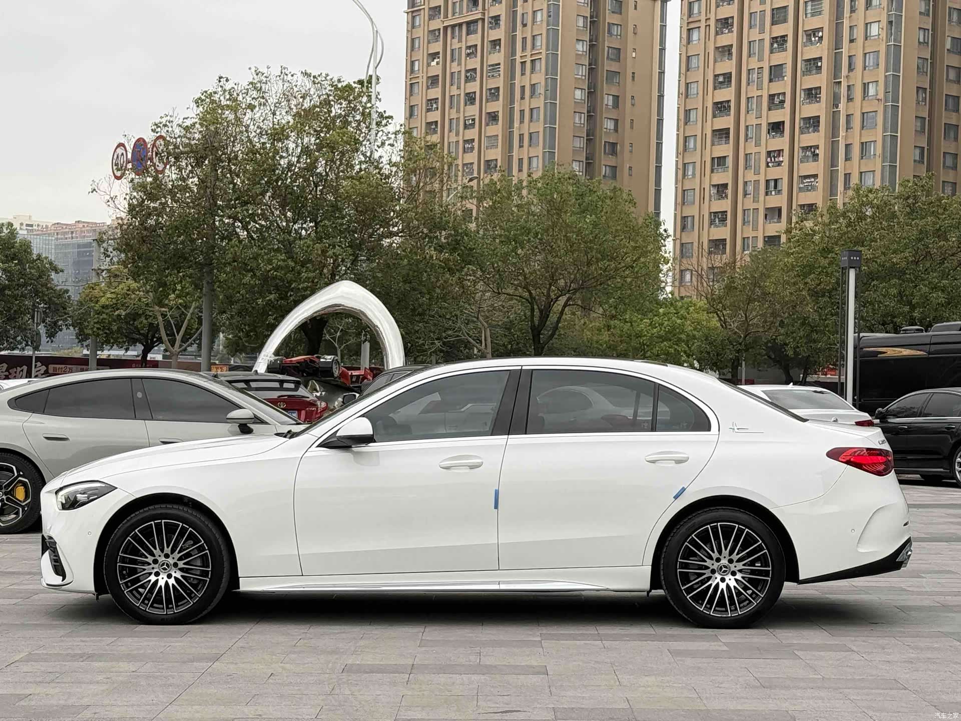 Mercedes-Benz C-Class, 2022 4