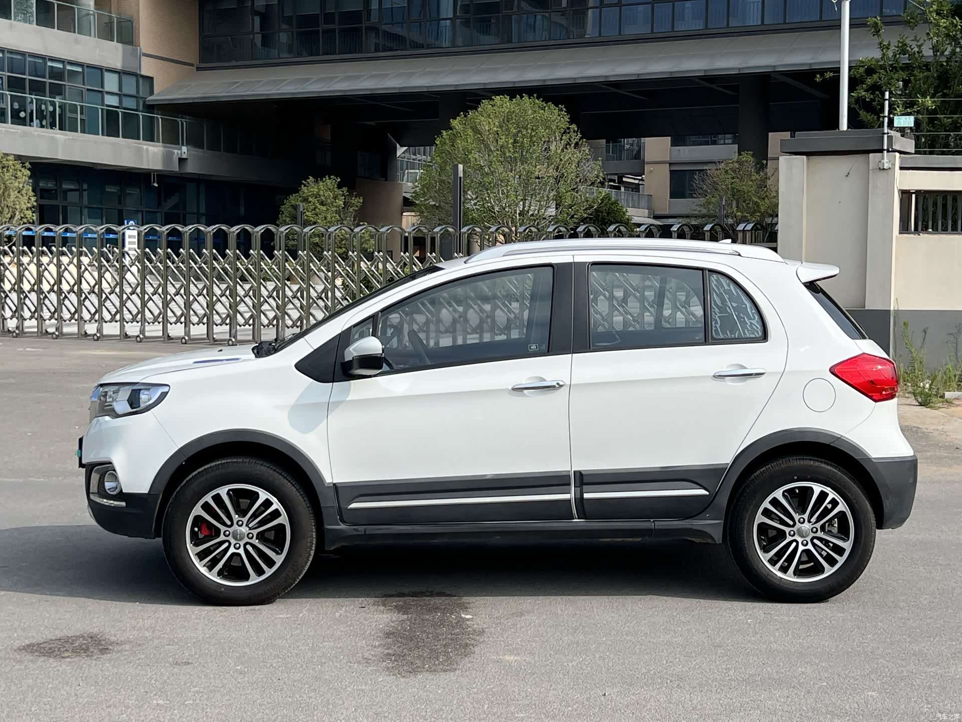 Haval H1, 2015 все фото