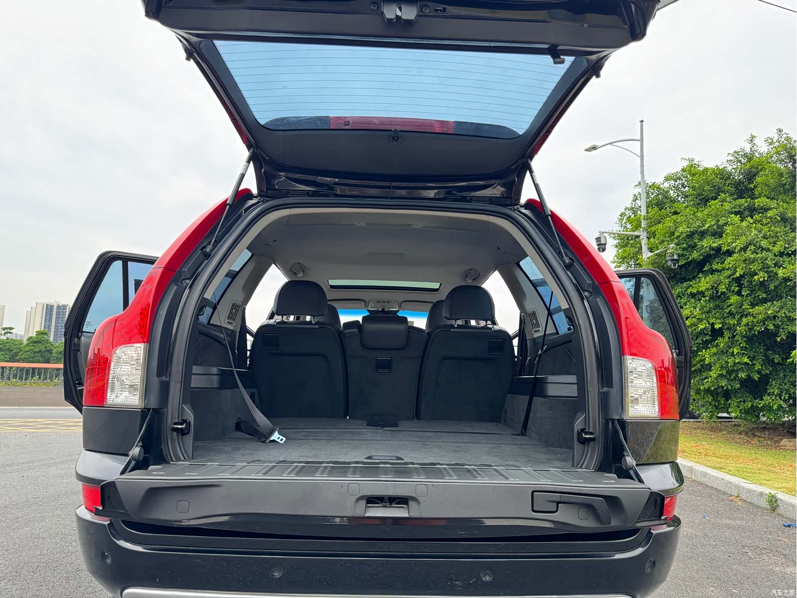 Volvo XC90, 2014 21