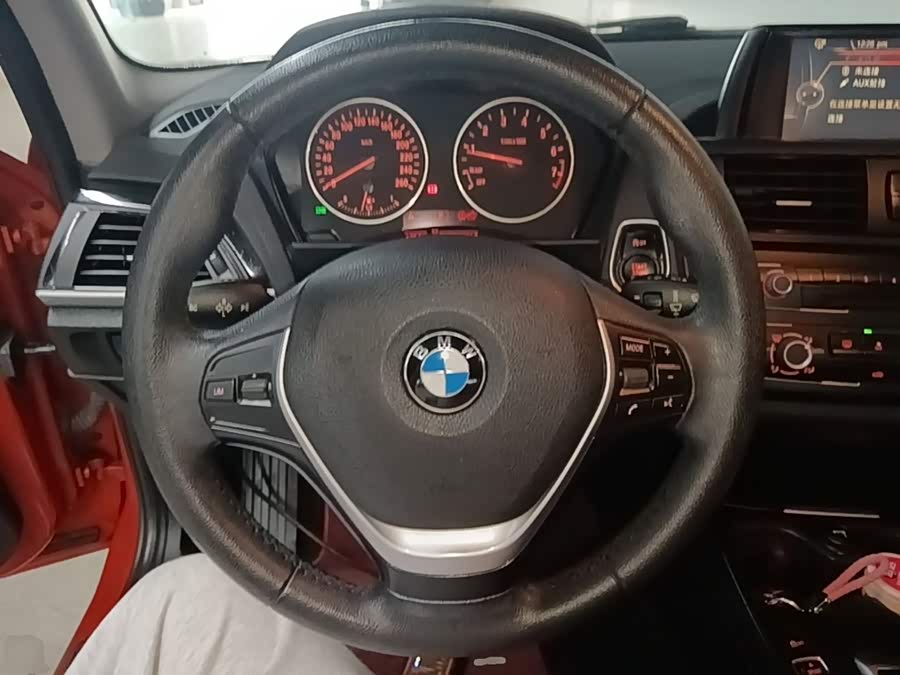 BMW 1 Series 2014, фото 7