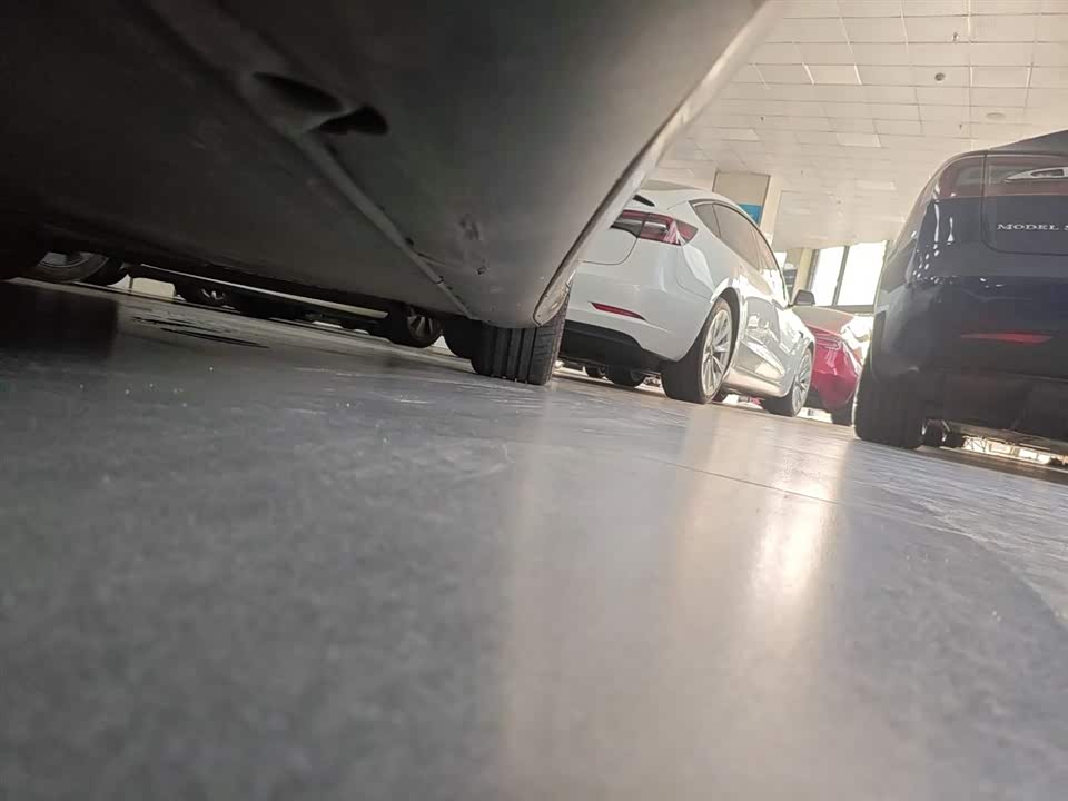 Tesla Model 3 Tesla Model 3