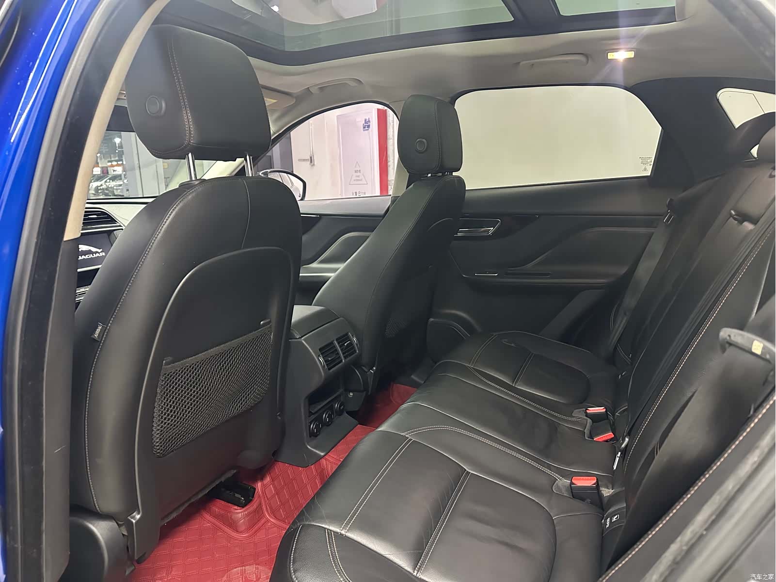 Jaguar F-PACE, 2018 8