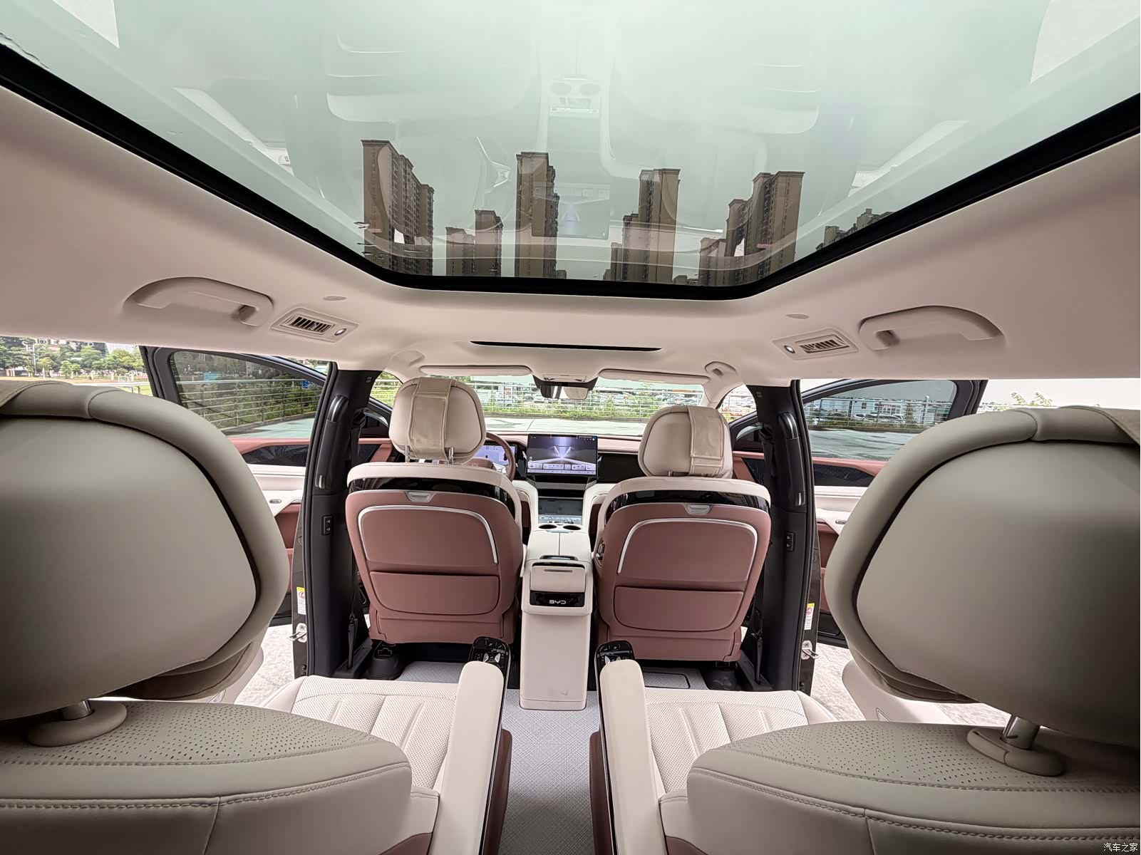 BYD Xia, 2025 9