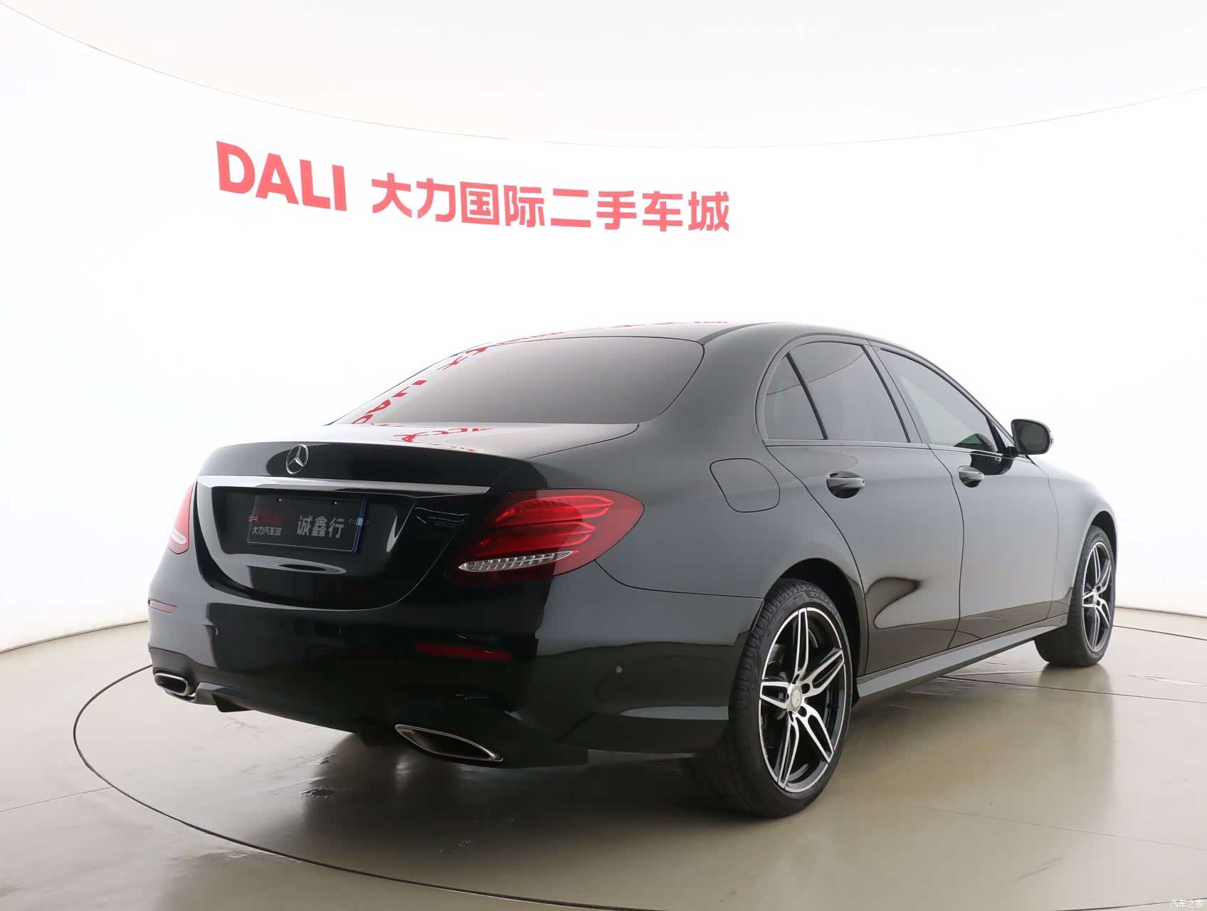 Mercedes-Benz E-Class, 2017 14