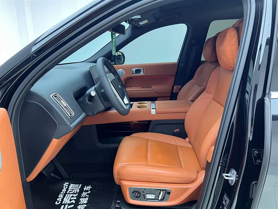 Li Auto Ideal L8
