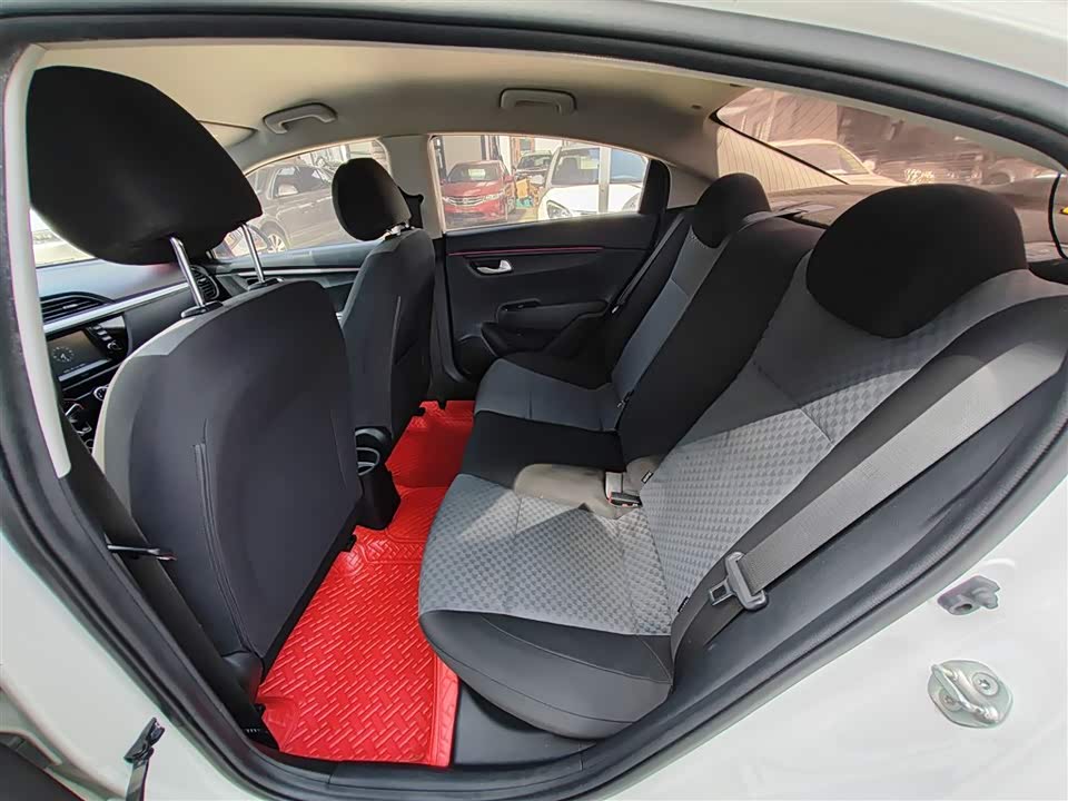 Kia K2