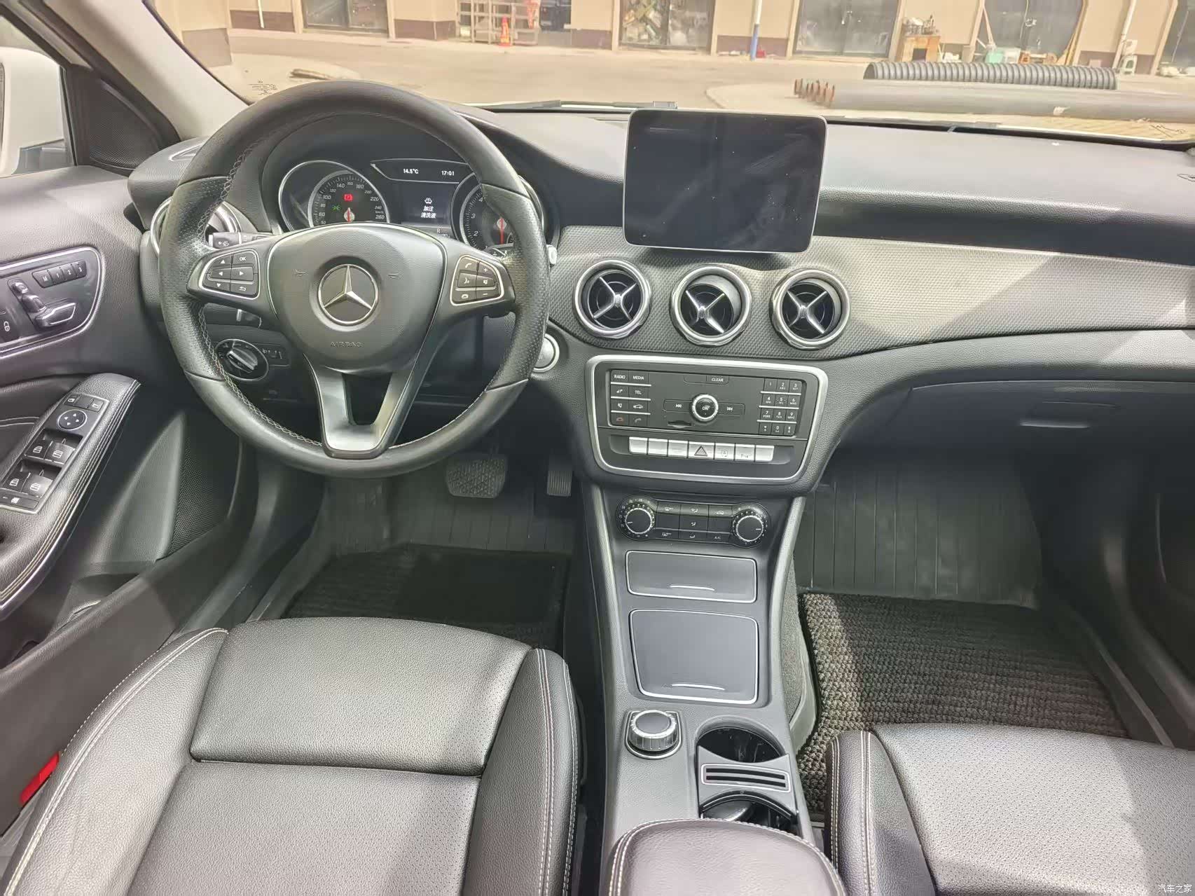 Mercedes-Benz GLA, 2018 все фото
