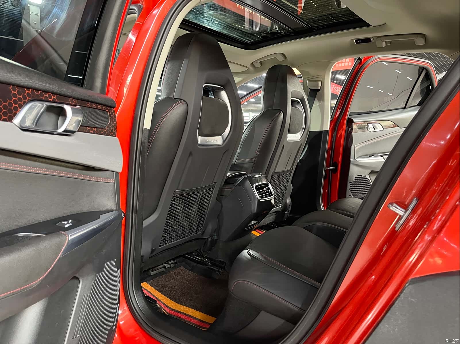 Lynk & Co 01, 2019 11