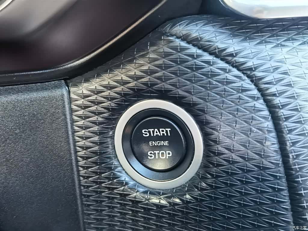 Land Rover Range Rover, 2019 19