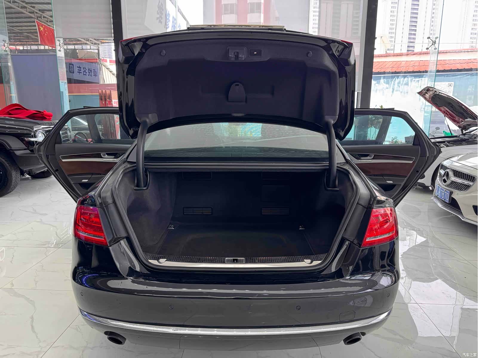 Audi A8L, 2013 31