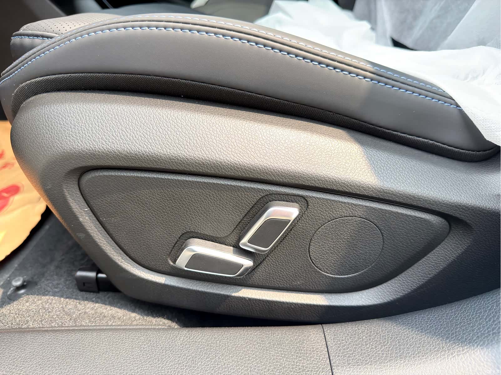 Geely Preface, 2026 11