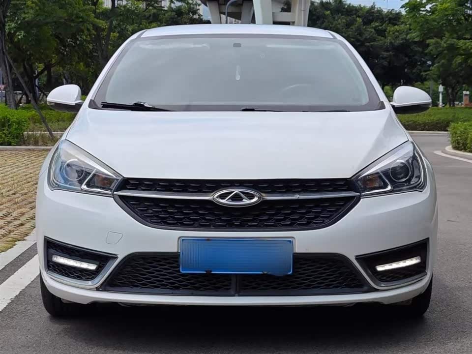 Chery Arrizo 5