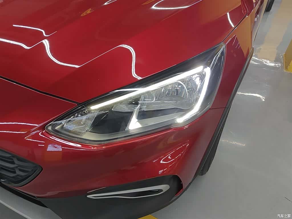 Ford Focus, 2020 18