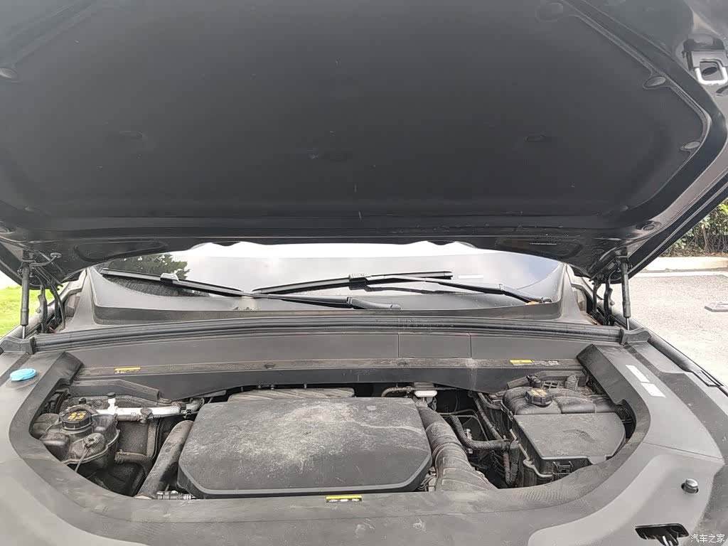 Li Auto L9, 2023 11