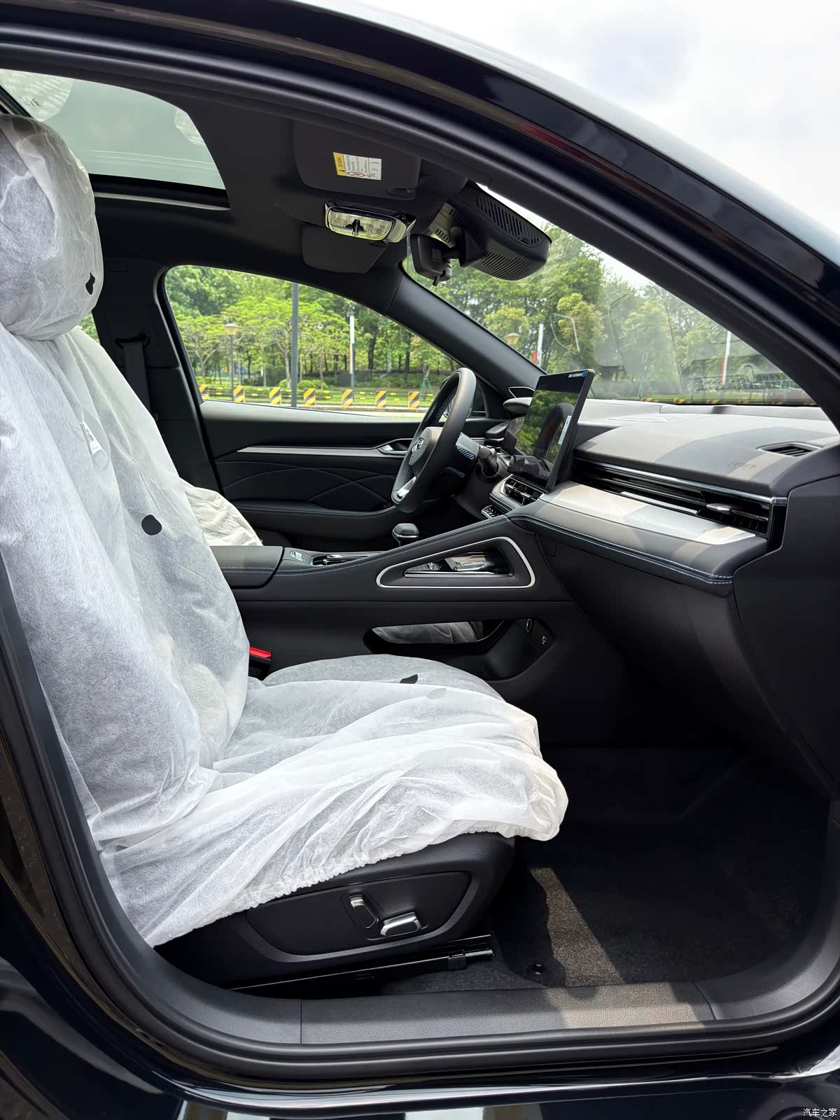 Geely Preface, 2026 11