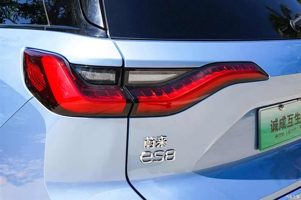 NIO ES8, 2018 23