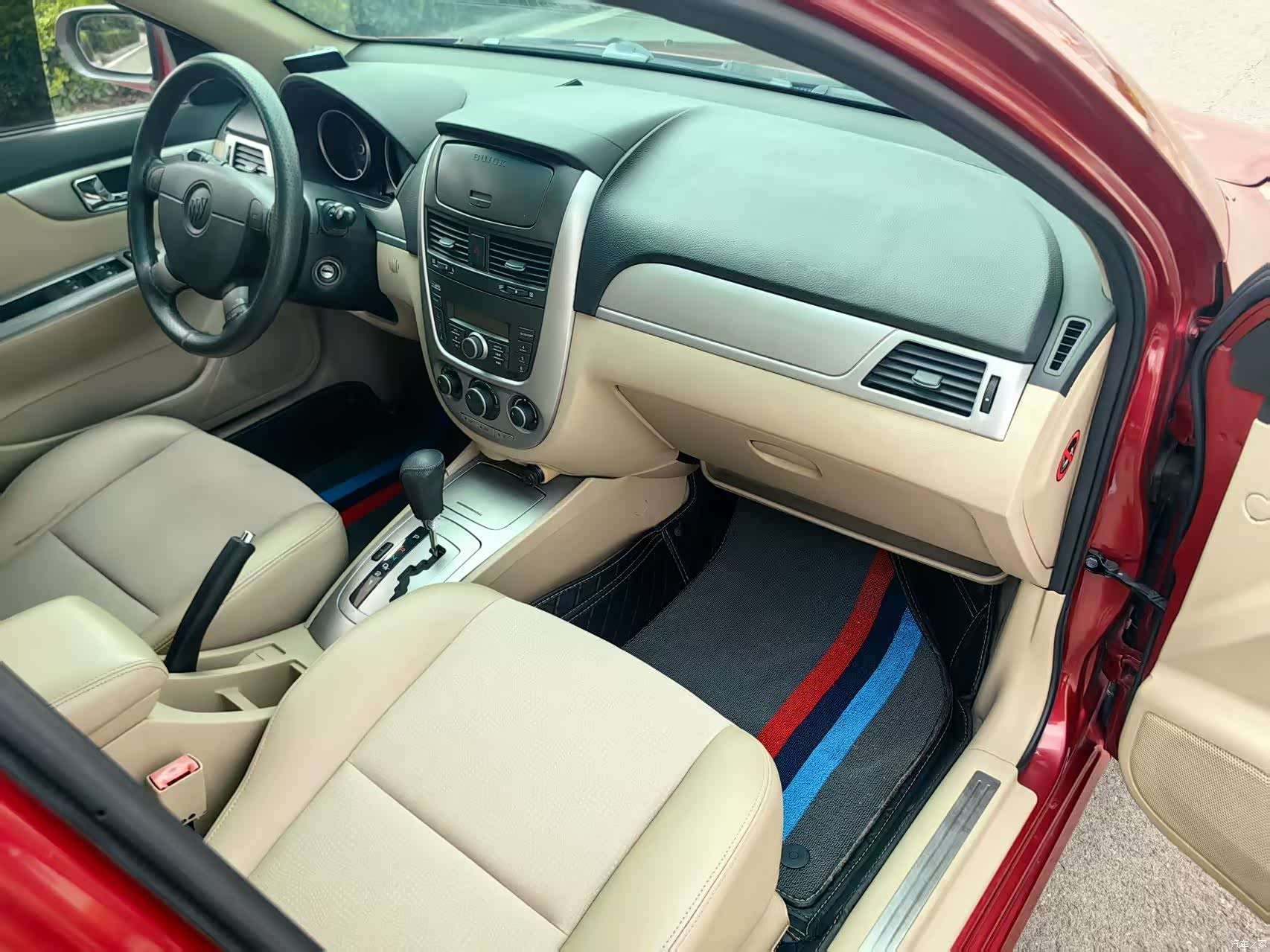 Buick 1.6LX-AT, 2012 14