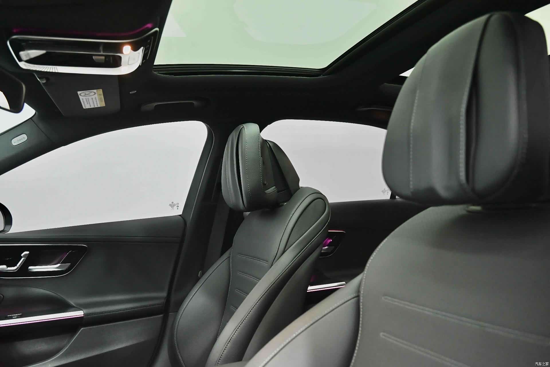 Mercedes-Benz C-Class, 2024 35