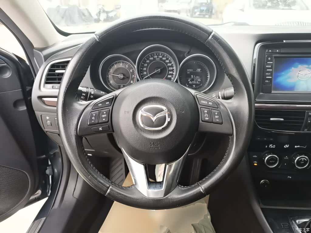 Mazda Atenza, 2016 11
