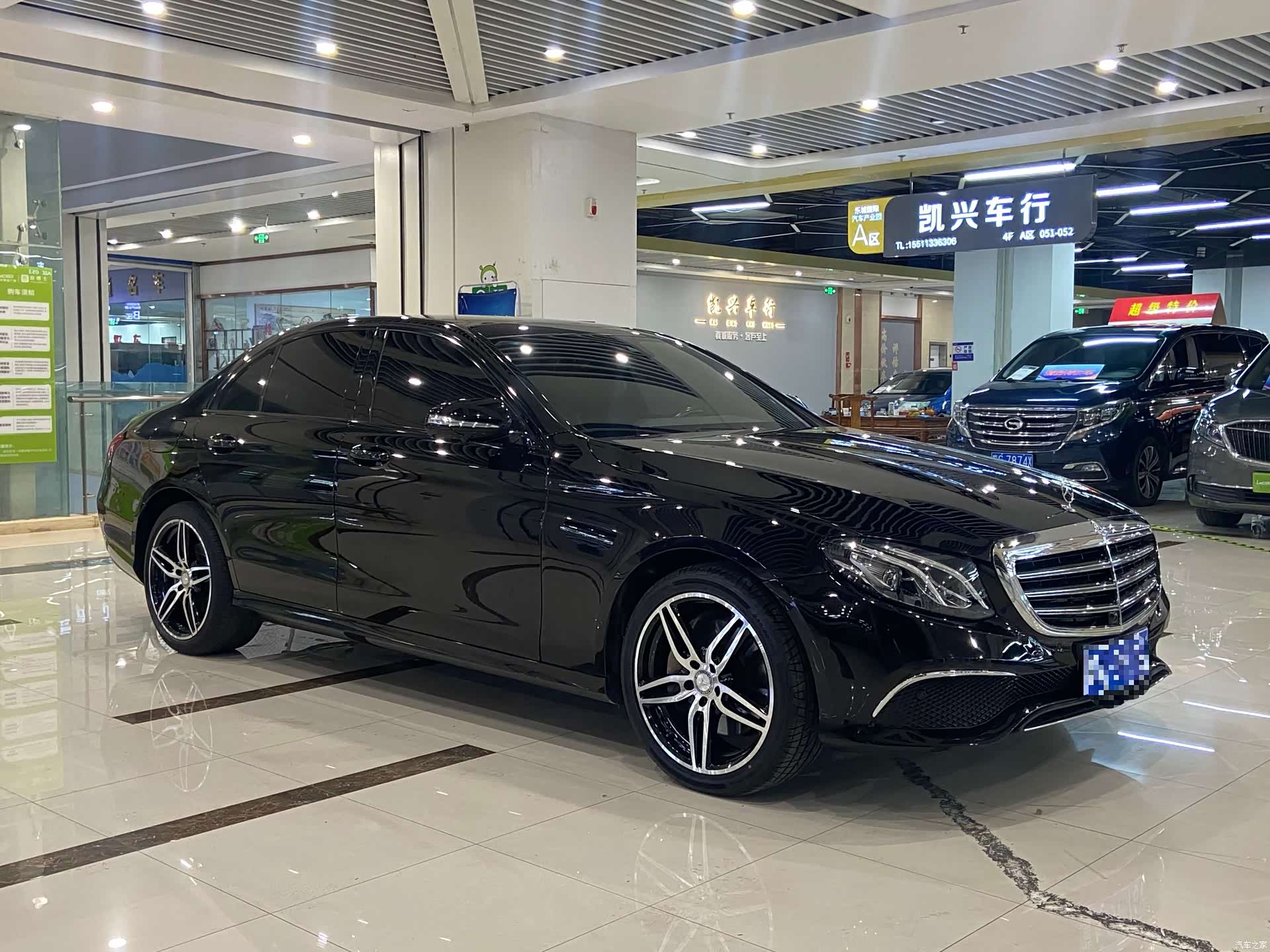 Mercedes-Benz E-Class, 2018 3