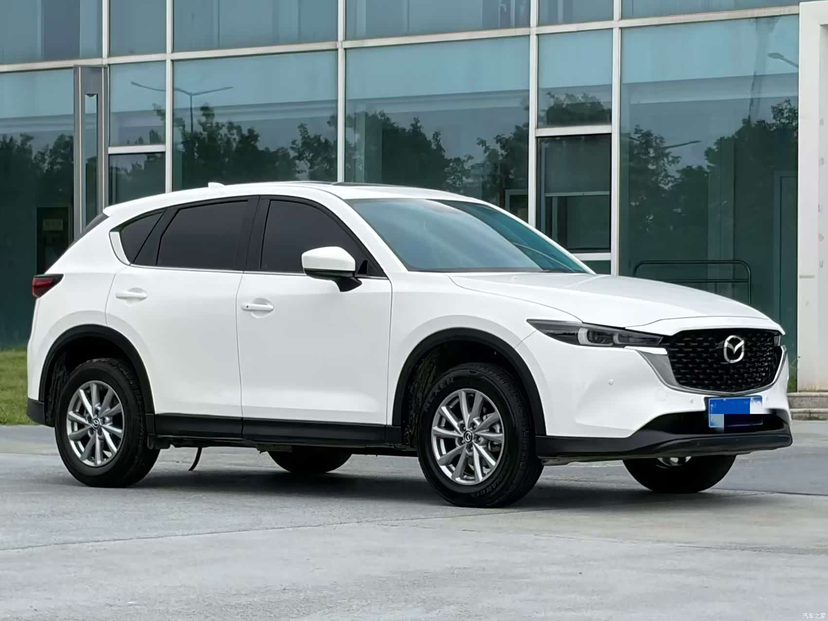 Mazda CX-5, 2024 3