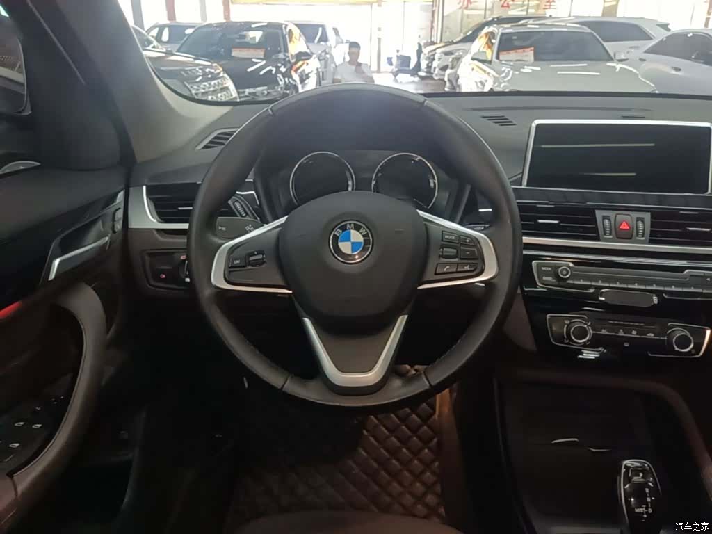 BMW X1, 2020 11