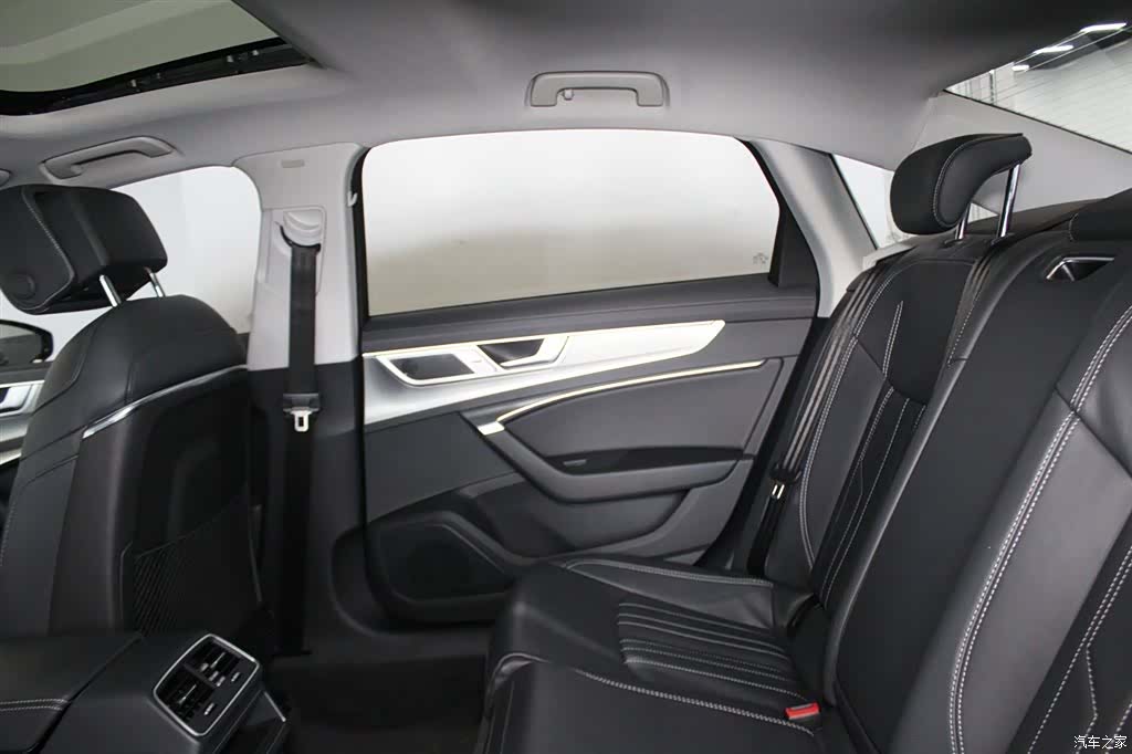 Audi A6L, 2023 8