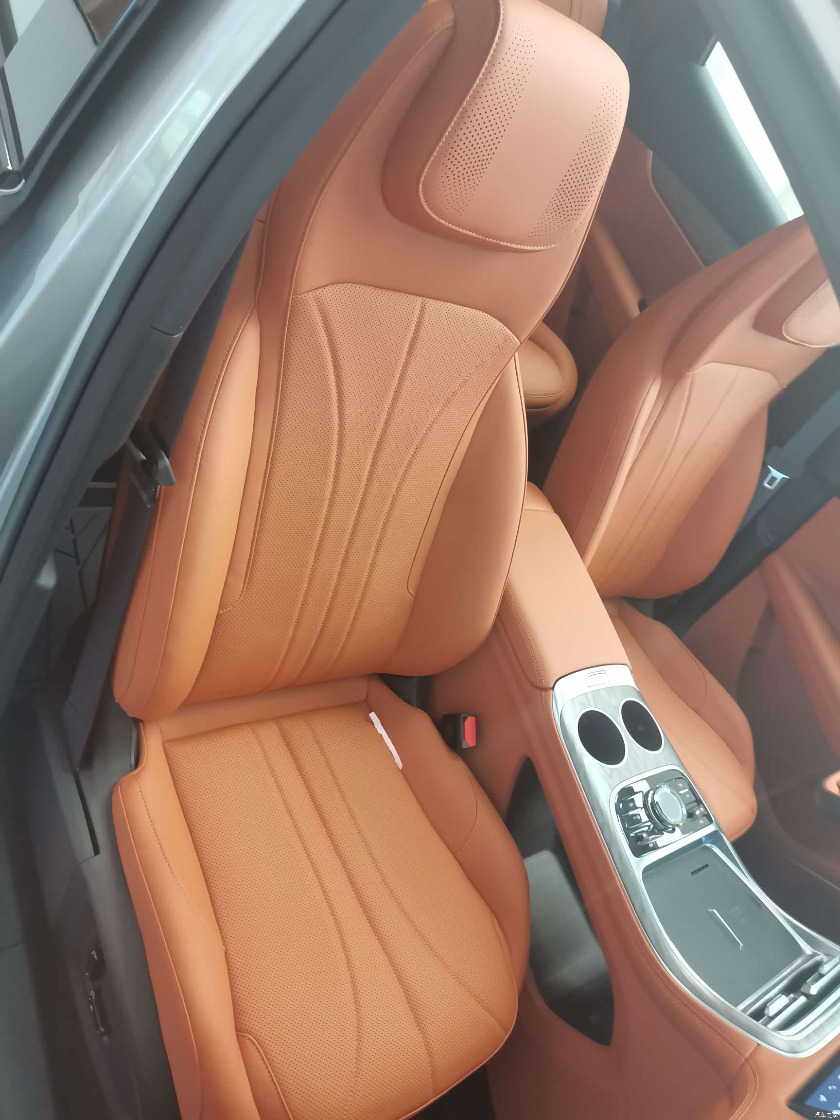 Geely M7, 2026 7