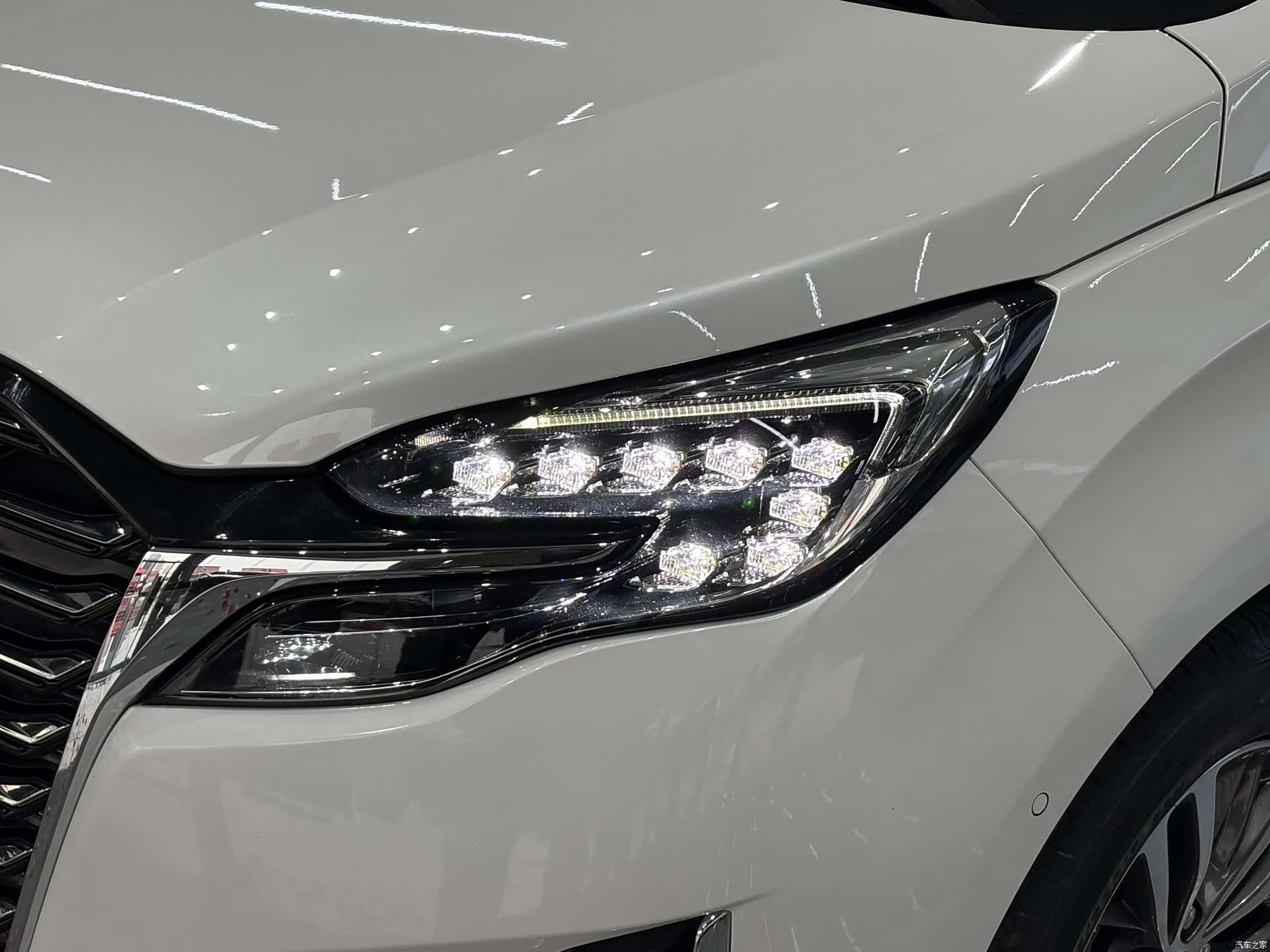Buick GL8, 2023 2