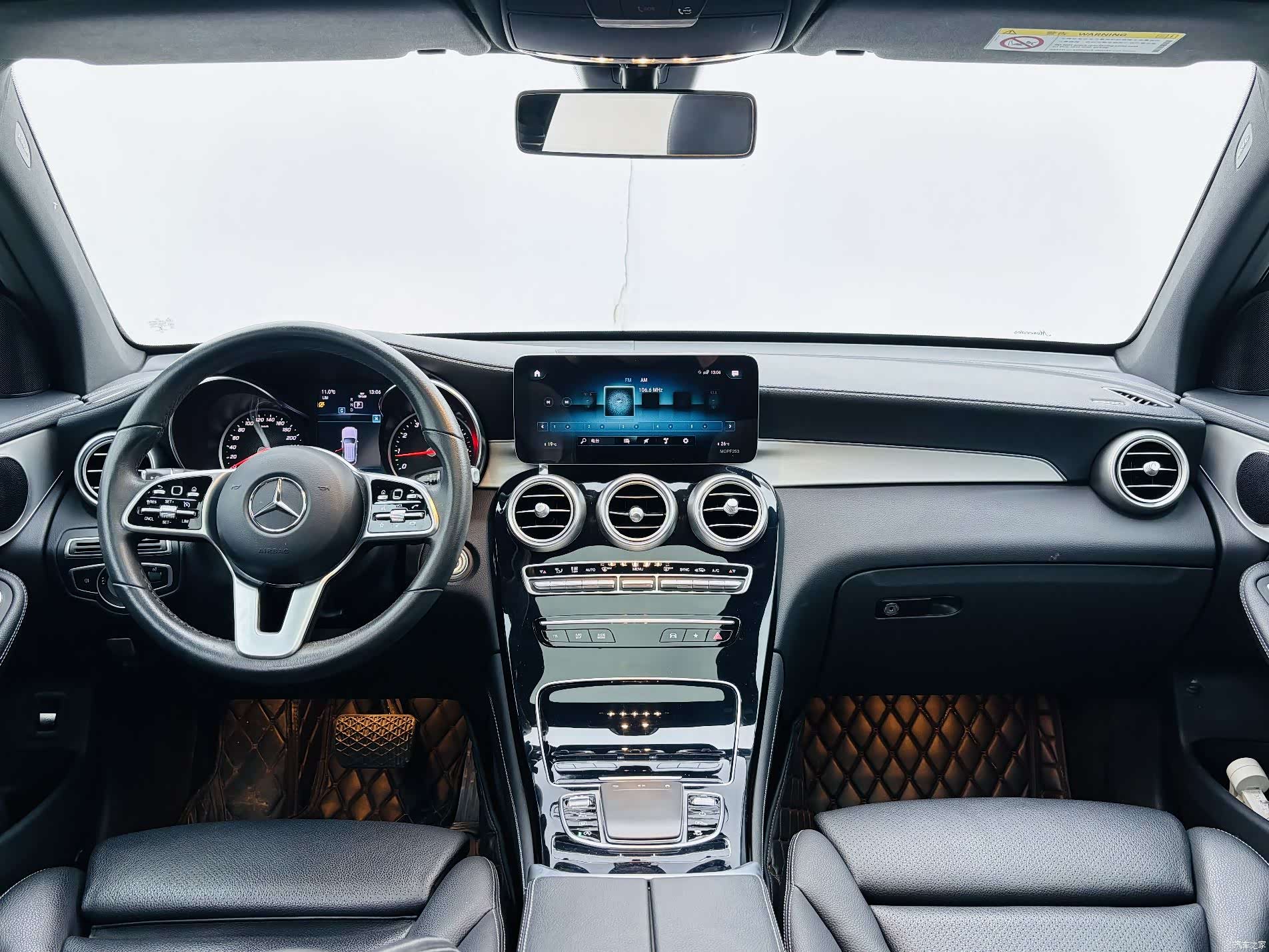 Mercedes-Benz GLC, 2020 14