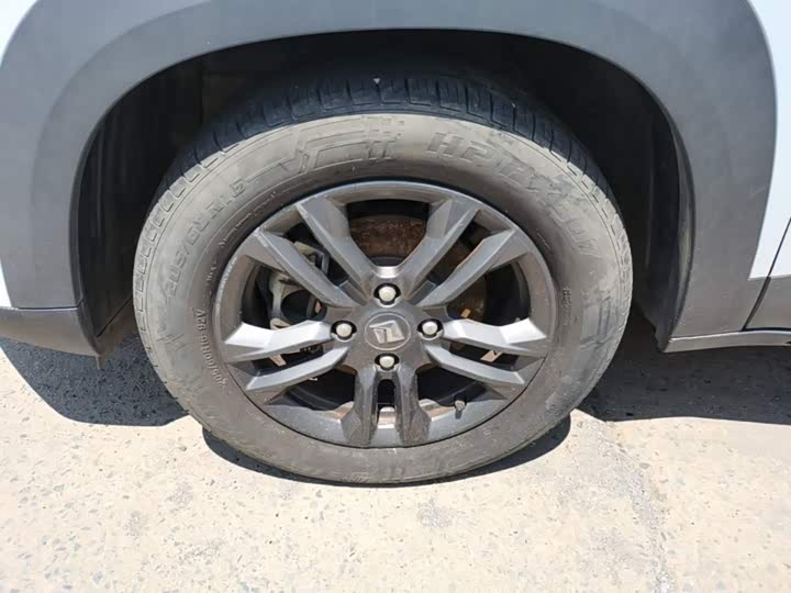 Baojun RS-3 2020 1.5L CVT 24 xiao shi zai xian Люкс