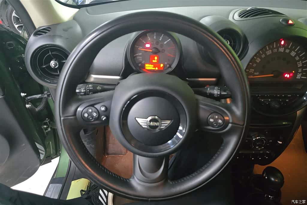 Mini Countryman, 2016 14
