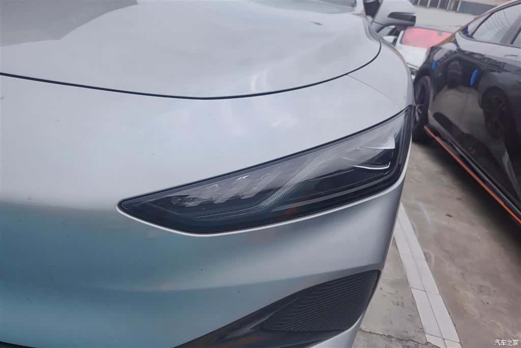 Roewe D7, 2024 все фото