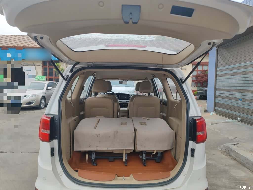 Wuling 730, 2018 19