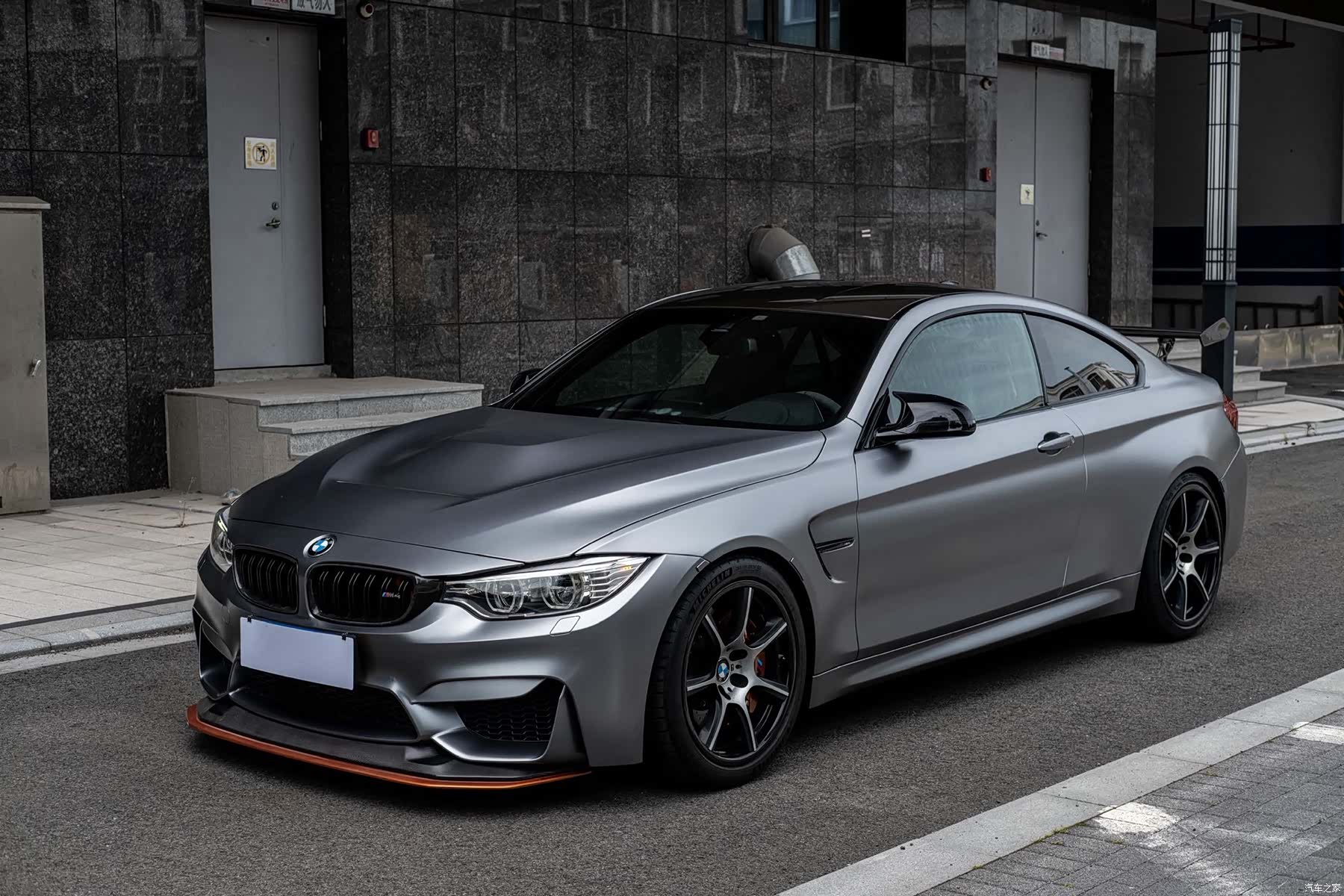 BMW M4, 2017 1