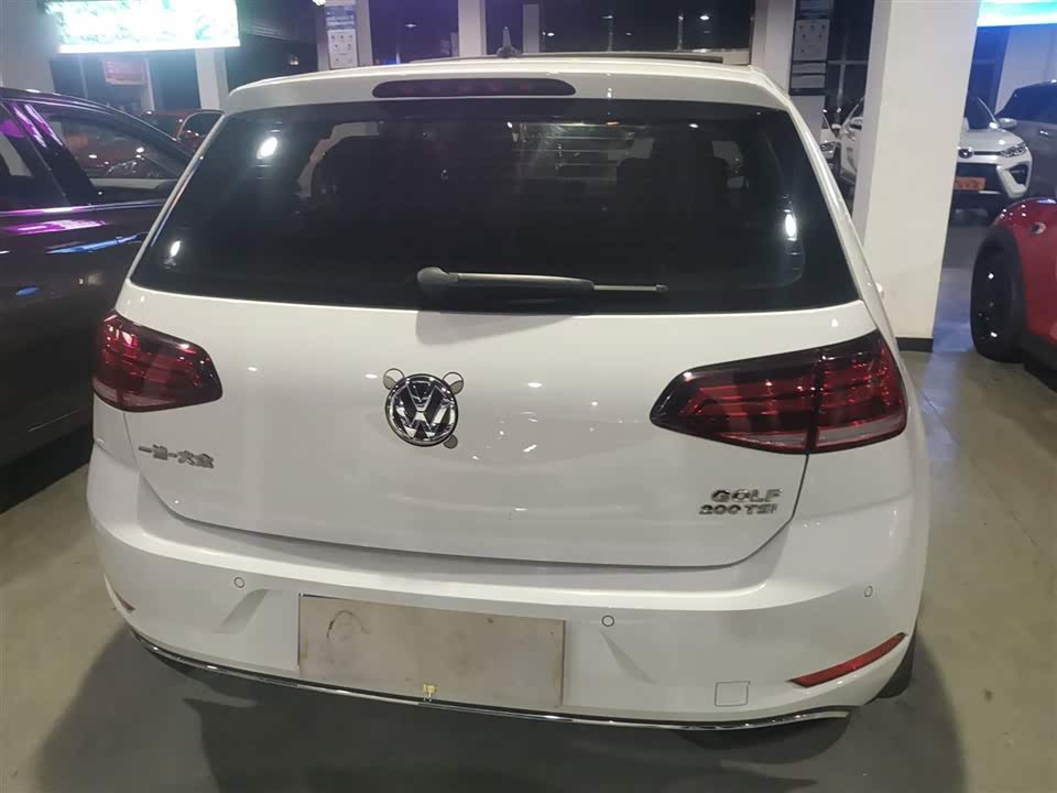 Volkswagen golf