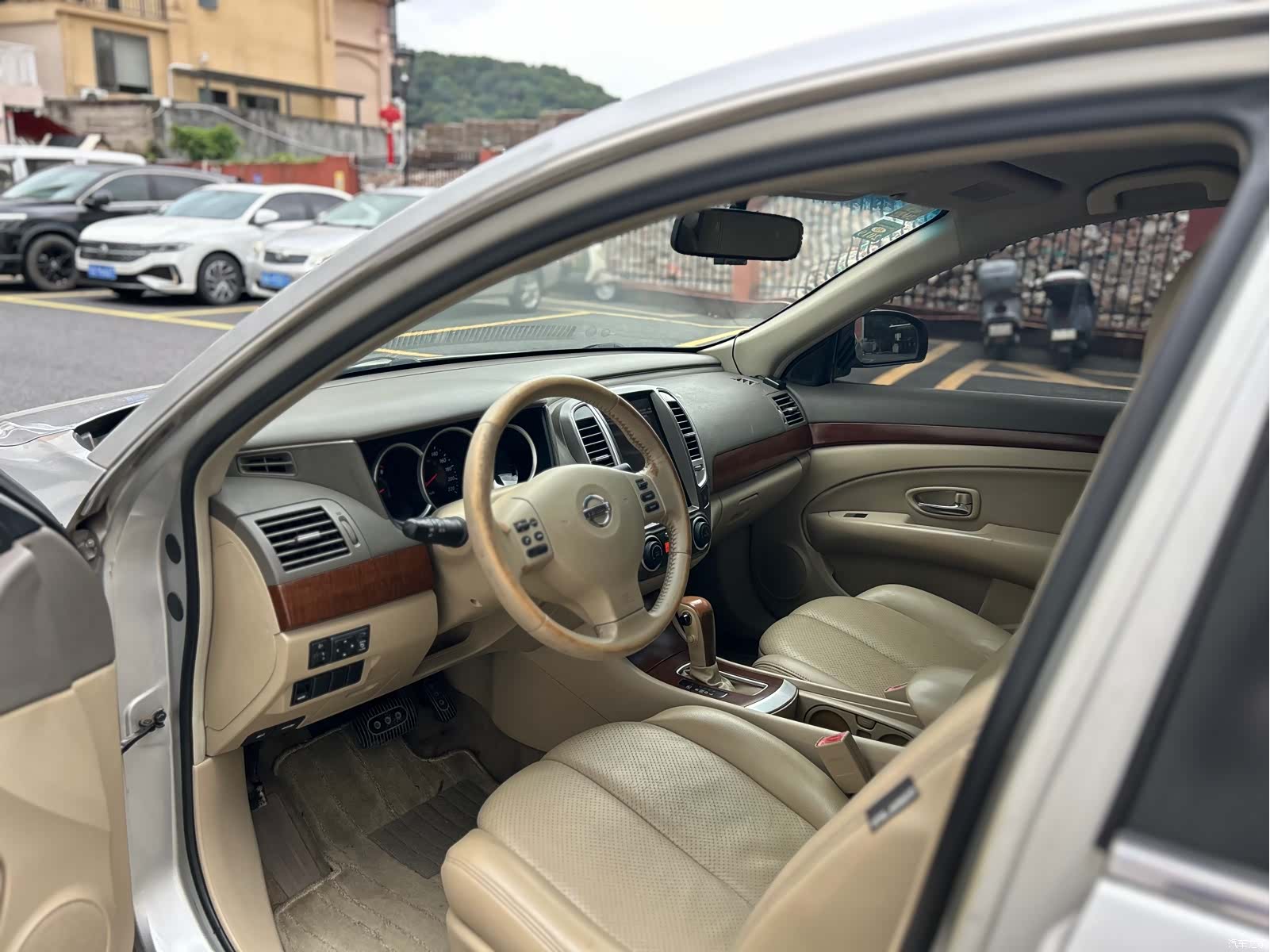 Nissan Sylphy, 2012 10