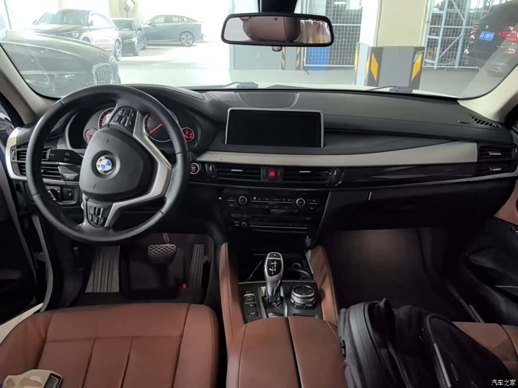 BMW X6, 2015 10