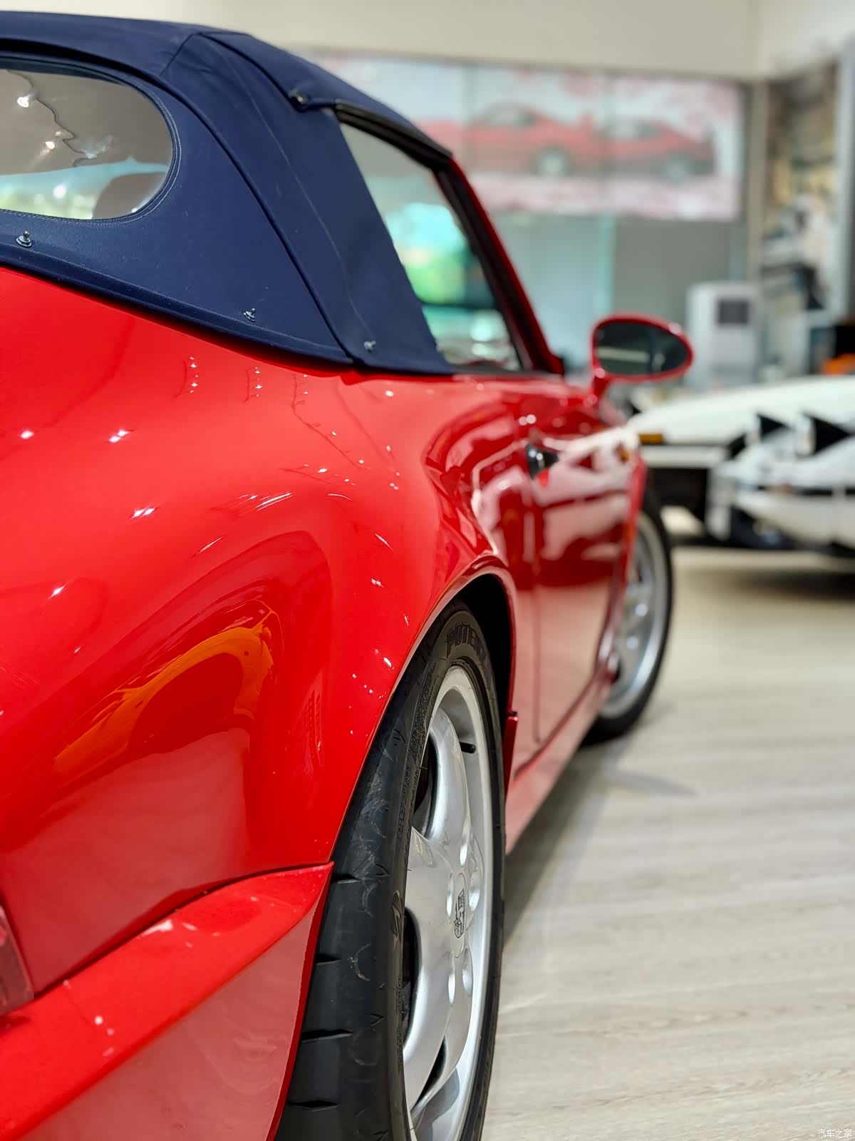 Porsche 911, 1991 9