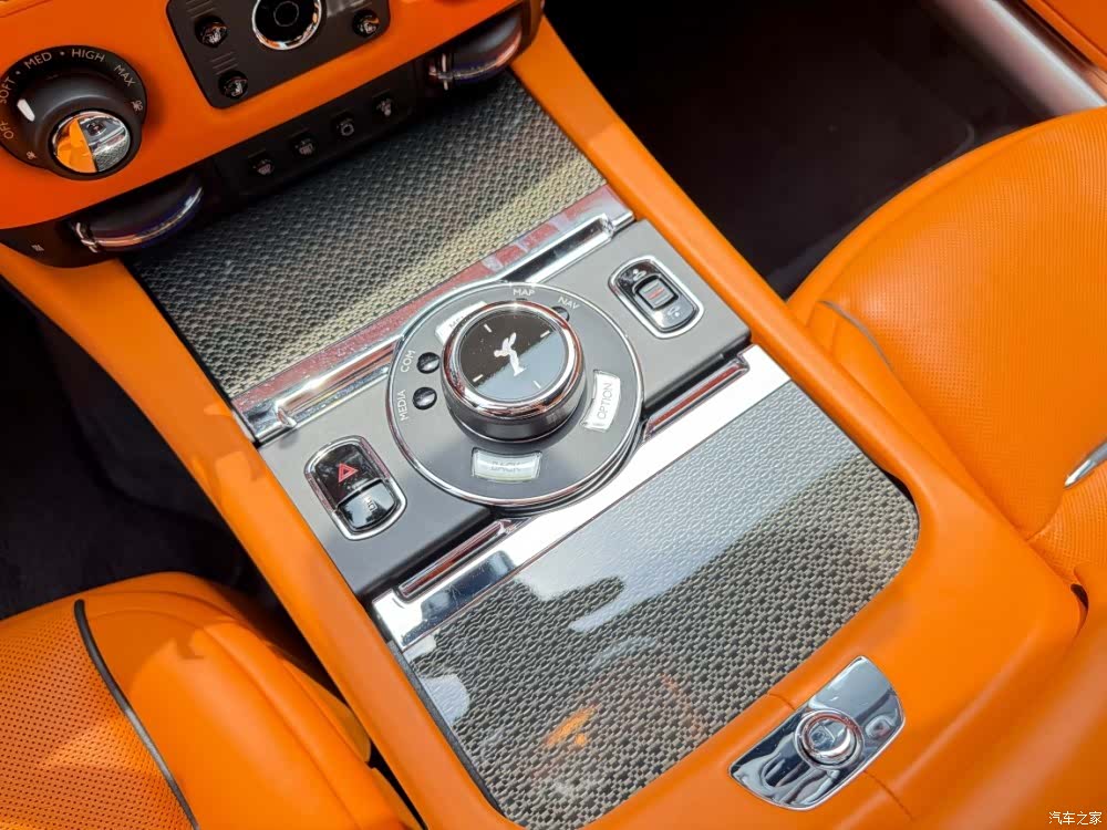 Rolls-Royce Wraith, 2021 12