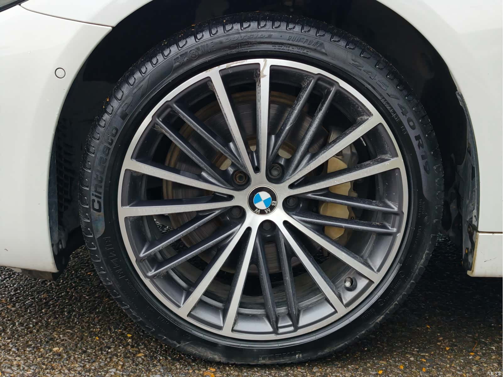 BMW 5 Series, 2018 9