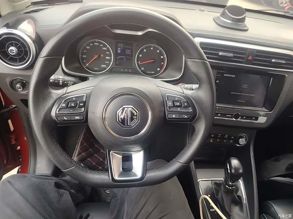 MG ZS, 2017 11