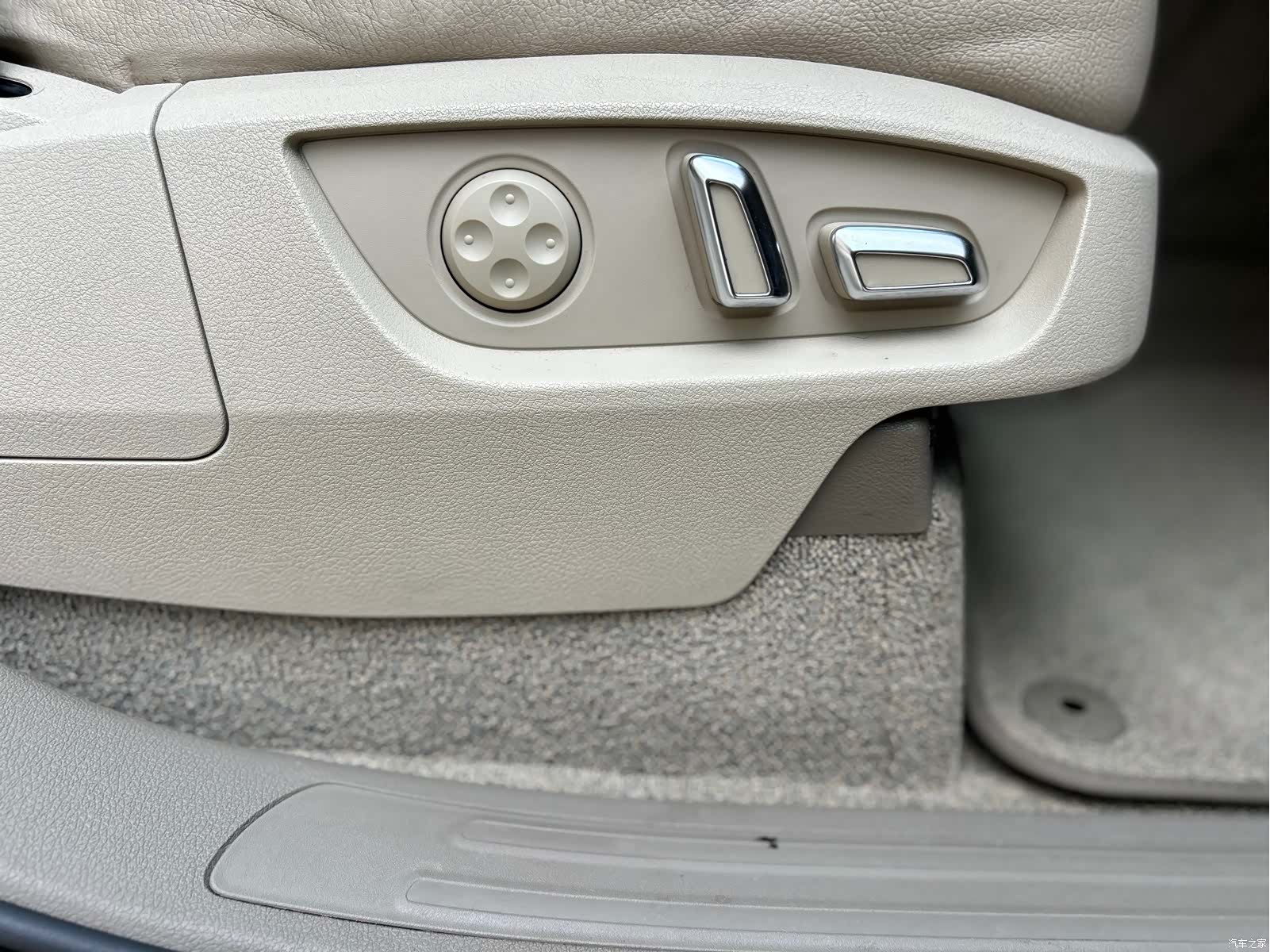Audi Q7, 2010 48