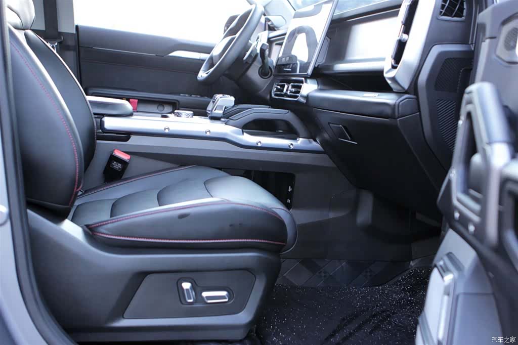 Jetour Traveller, 2025 20