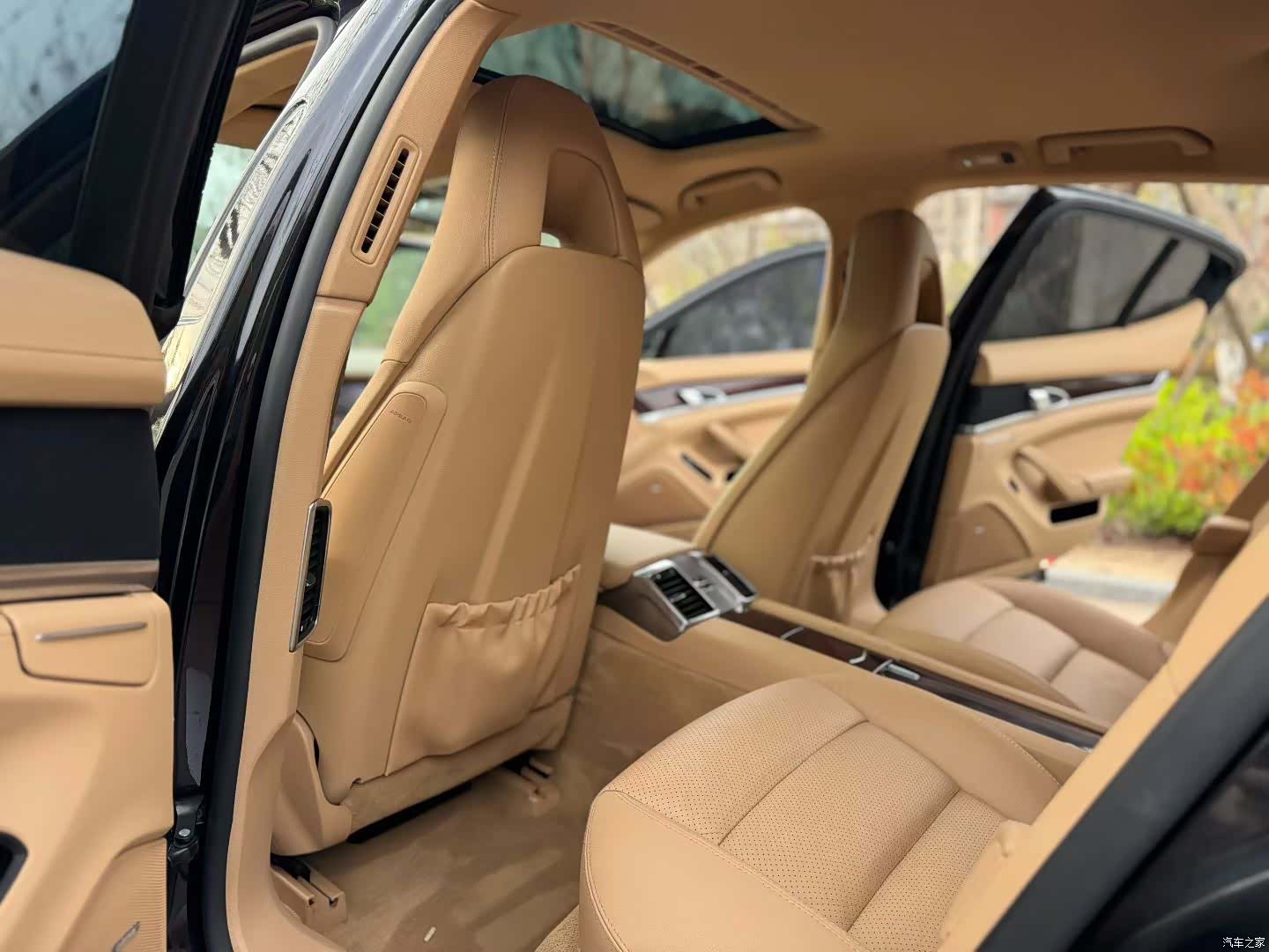 Porsche Panamera, 2011 9