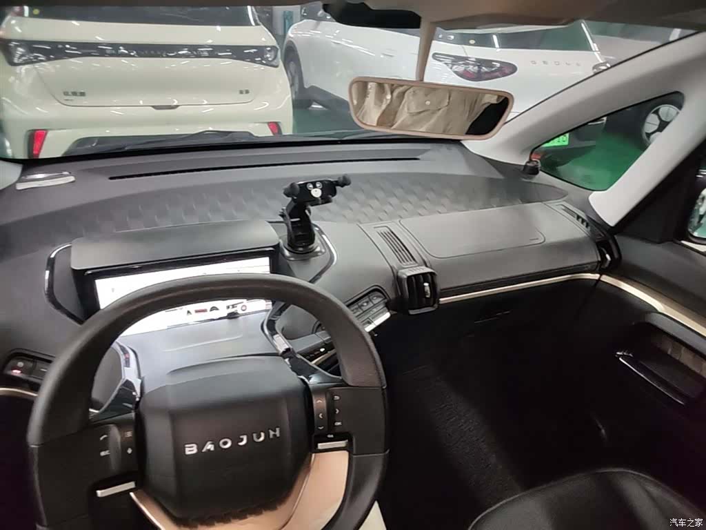 Wuling KiWi, 2022 10