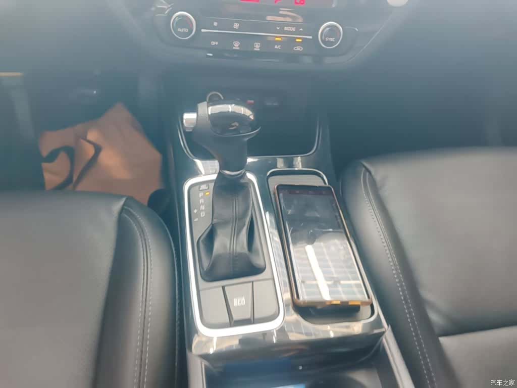 Kia K4, 2015 14