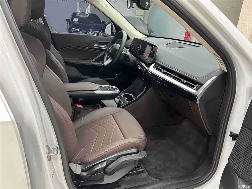 BMW X1, 2023 14