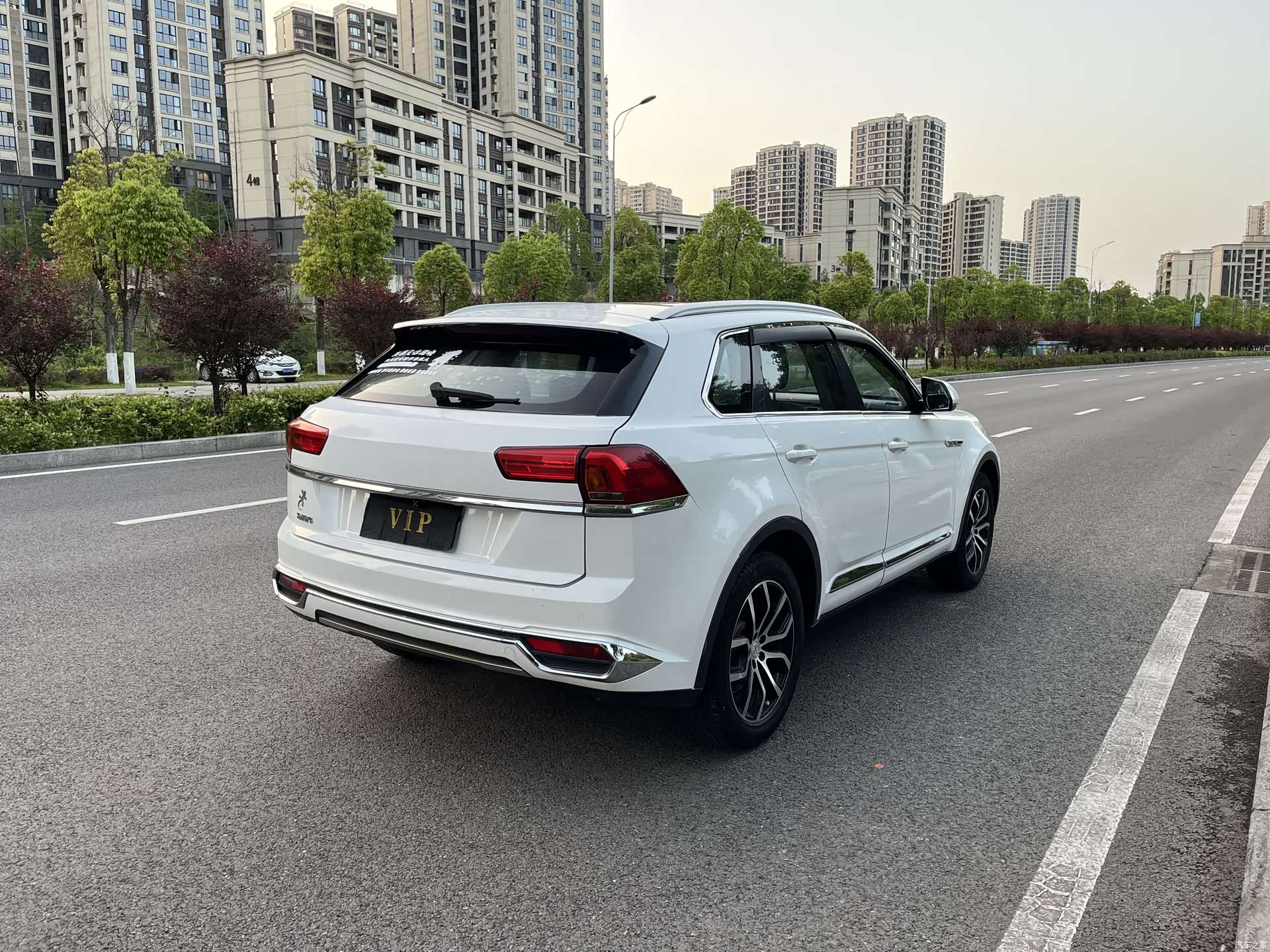 Zotye X7, 2017 6