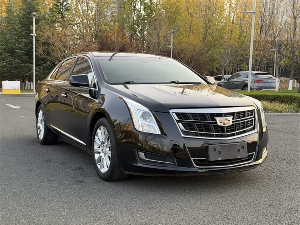 Cadillac XTS
